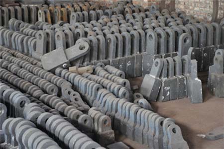 Red Apple Casting, a professional wear-resistant parts casting company, is mainly engaged in hammers, high-alloy wear-resistant hammers, high-chromium cast iron composite hammers, high-chromium composite hammers, articulated hammers, and hammer crusher we