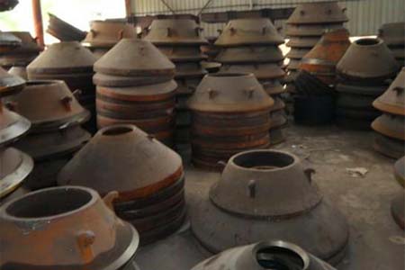 Red Apple Casting, a professional wear-resistant parts casting company, is mainly engaged in cone crusher, hydraulic multi-cylinder, movable cone liner, high manganese steel, Mn13Gr2 broken wall, revolving broken liner, ultra-high manganese steel broken w